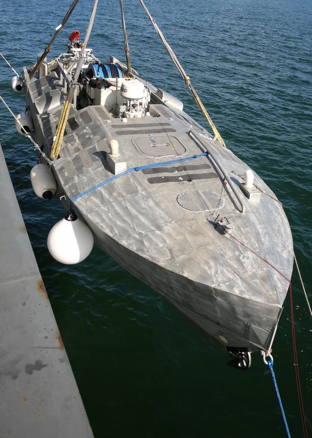 Mine countermeasures USV recovered aboard USNS Hershel "Woody" Williams (T-ESB 4), Chesapeake Bay, 14 Sep 2019